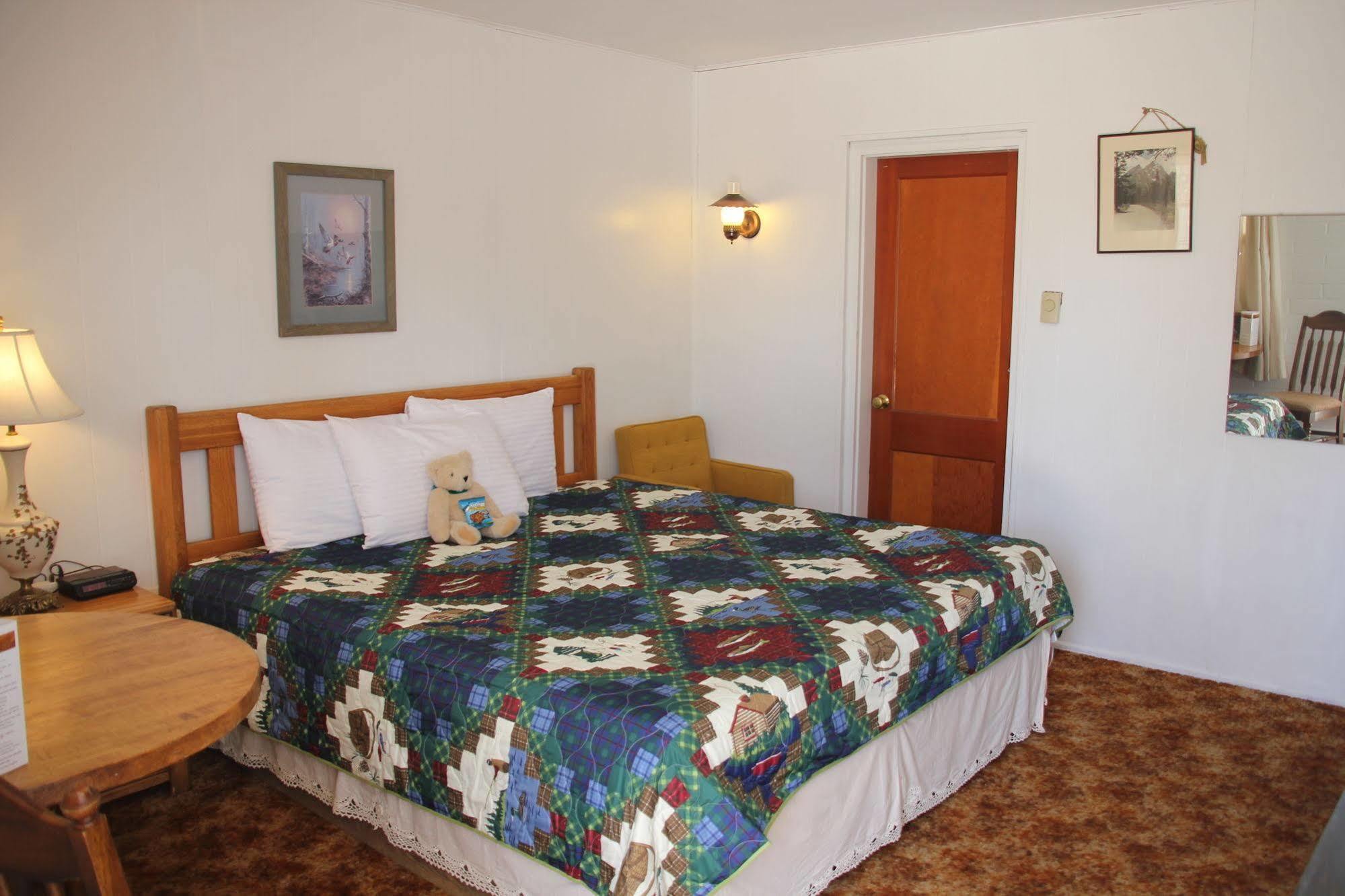 Black Bear Inn Dubois Ngoại thất bức ảnh